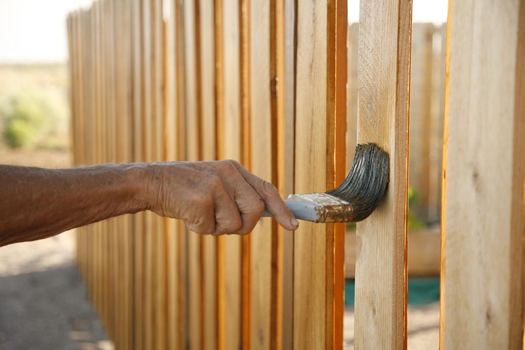 Wood Staining Tip