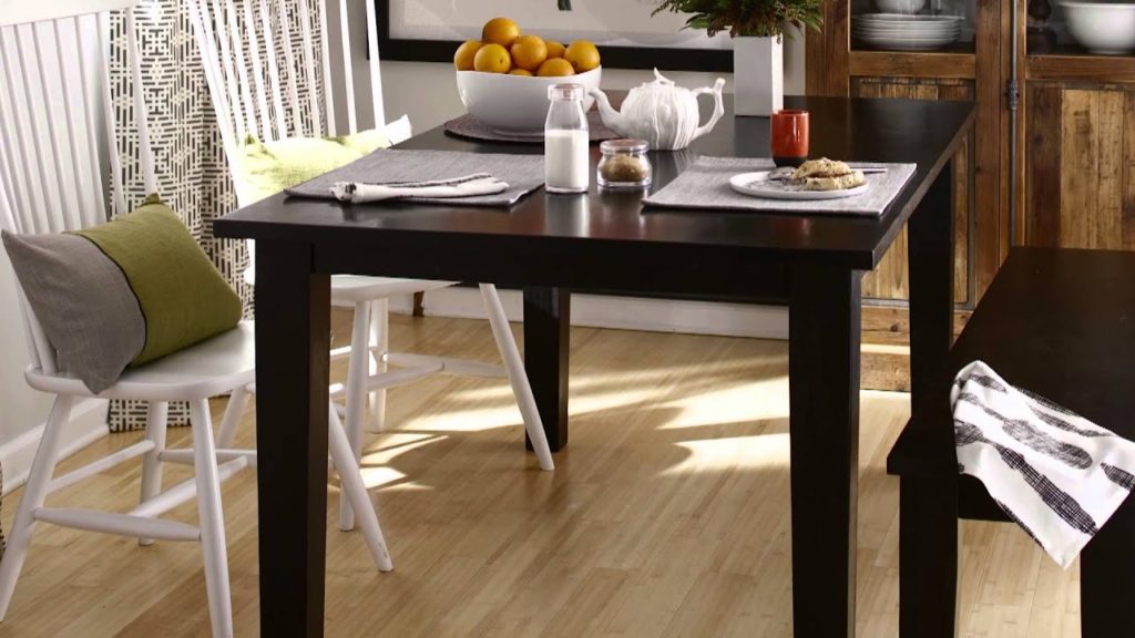 arrange dining table