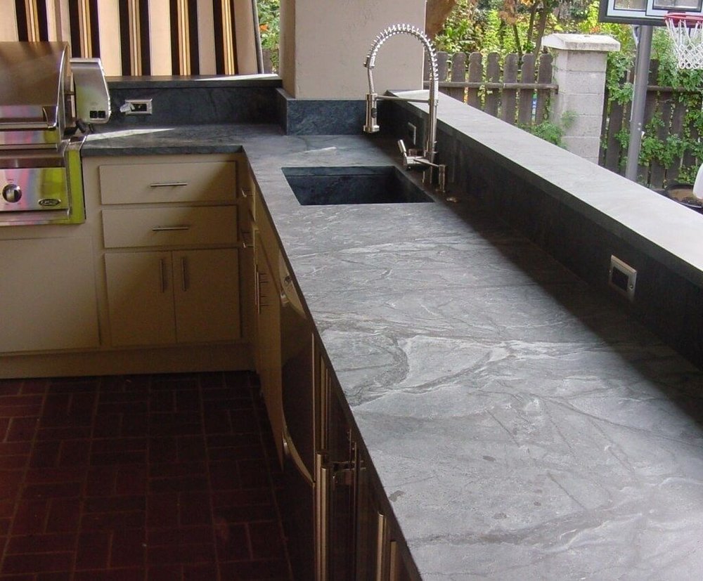 kitchen counter materiel 