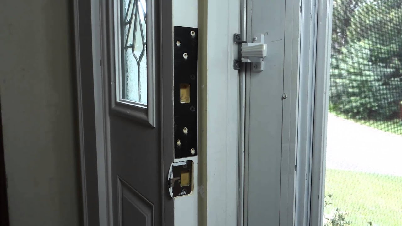 10 Inexpensive Ways to Make Your Home Burglar Proof