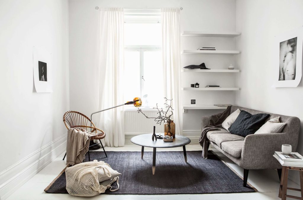 minimalist house interior 