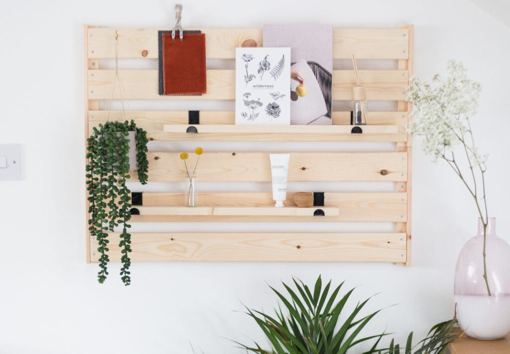 wall organizer