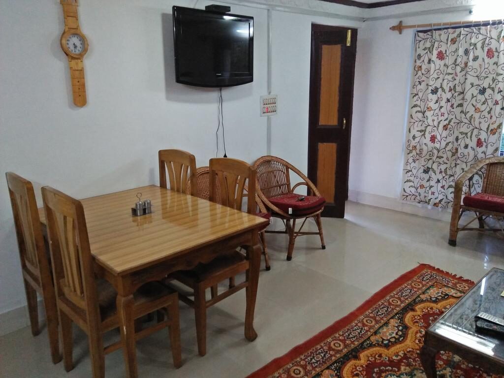 Guest House and Cottage Furniture