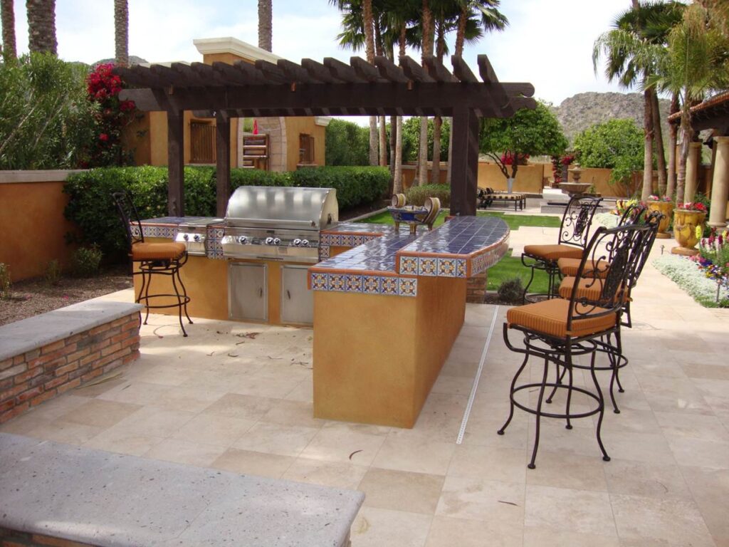 Outdoor Bar