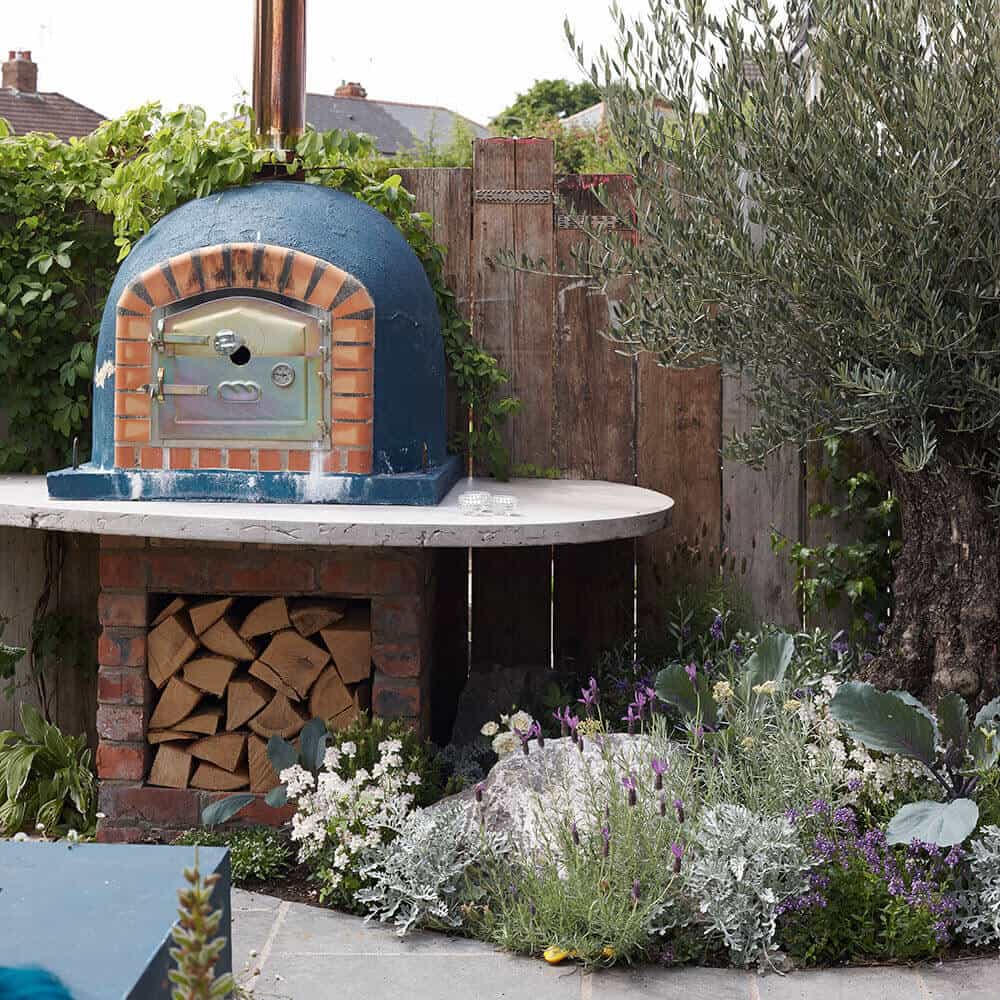 Outdoor Pizza Oven