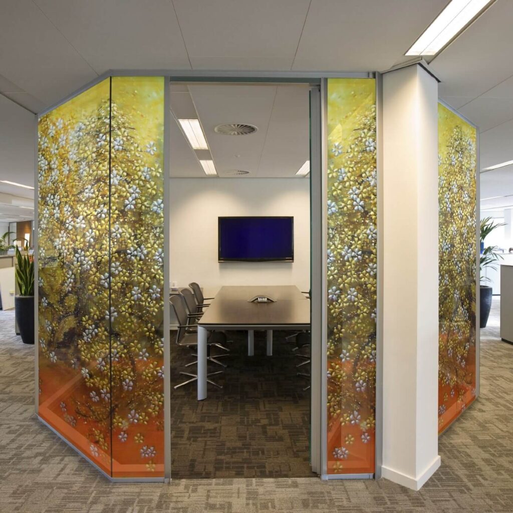glass partition for office