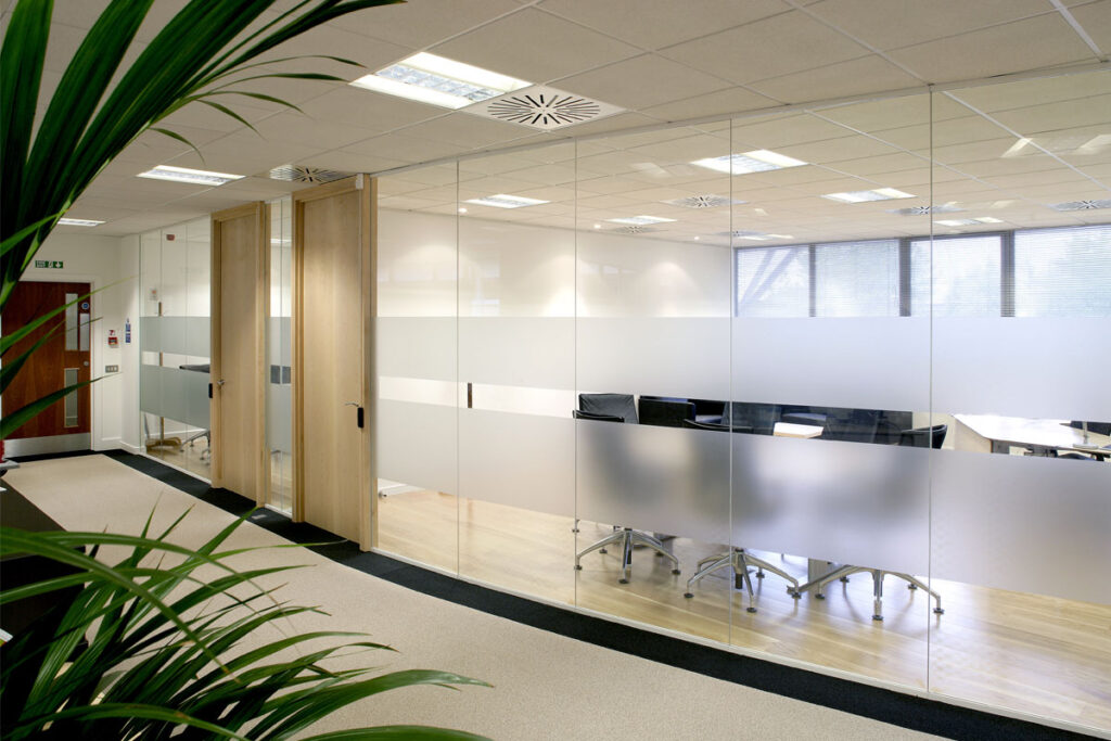 glass partition for office