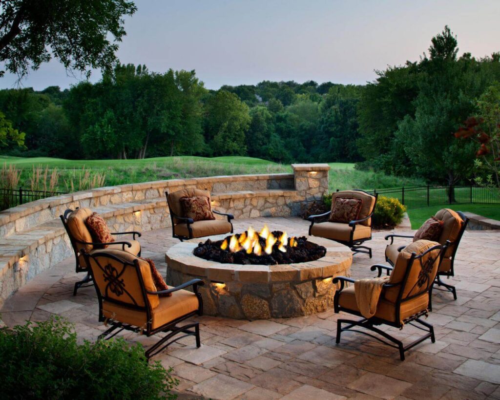 outdoor fire pit and kitchen design