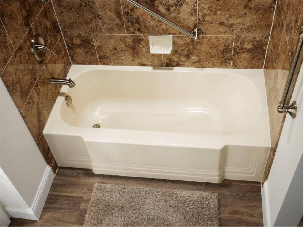 Purchasing A Bathtub Or Shower Liners, How Much Does It Cost To Have A Bathtub Liner Installed