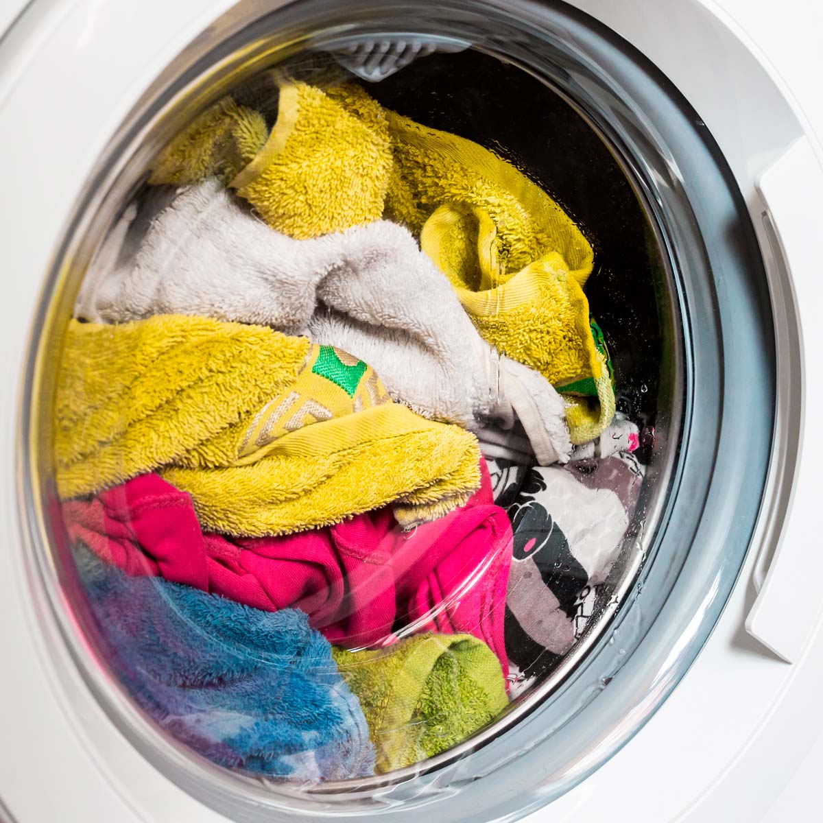 How to Clean Your FrontLoading Washing Machine