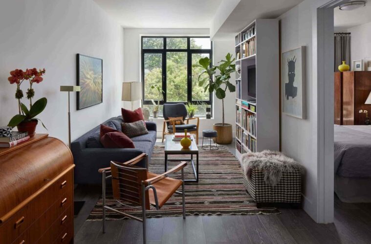 How To Arrange Furniture In Long And, How To Arrange A Narrow Living Room