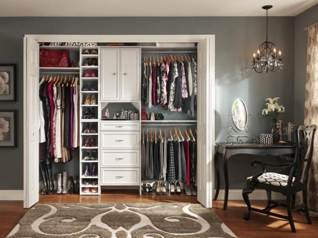 Organize the Closet