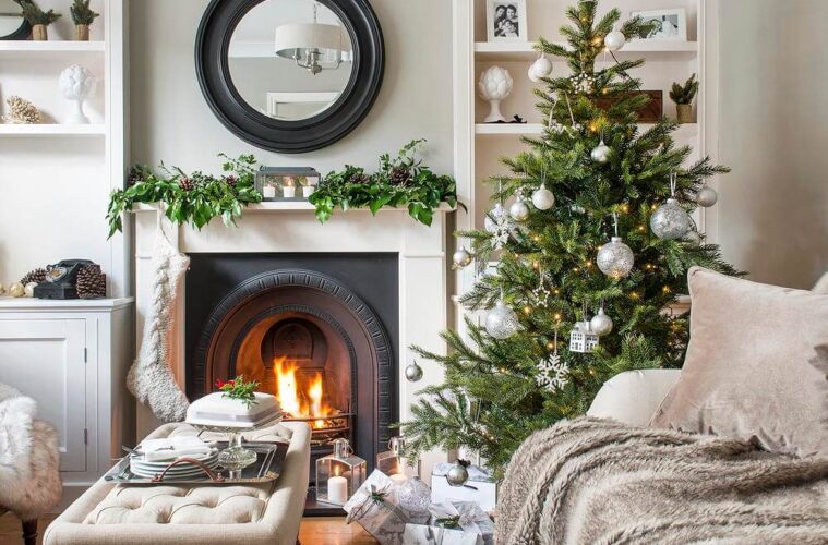 living room christmas tree