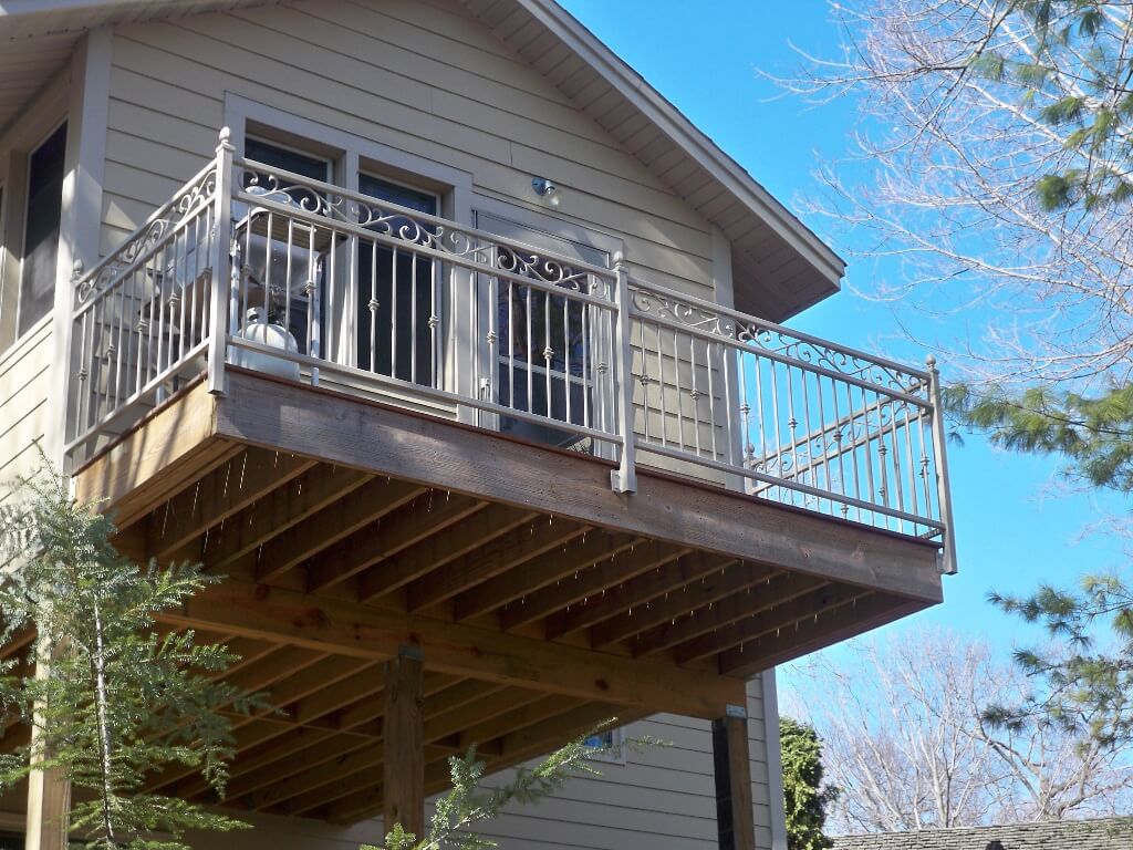 Custom Metal Balcony Railings