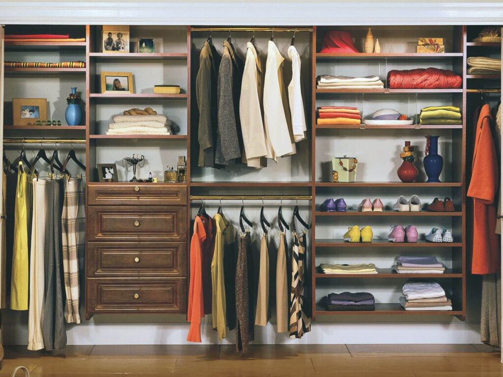 closet organizing