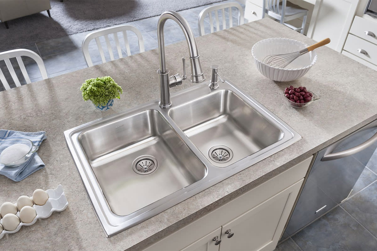 Choose Appropriate Sinks and Know How Deep Kitchen Sinks Are