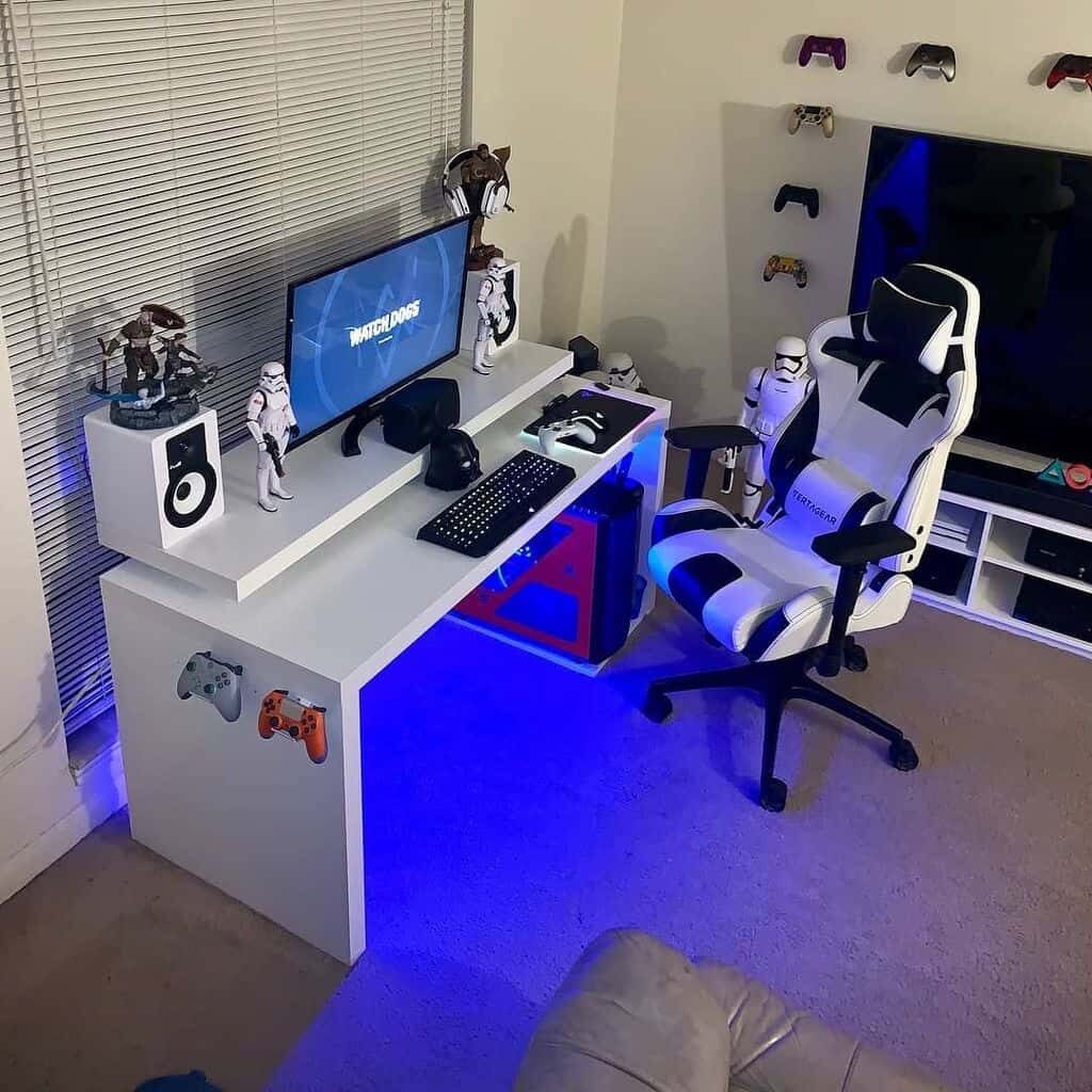 bedroom pc setup