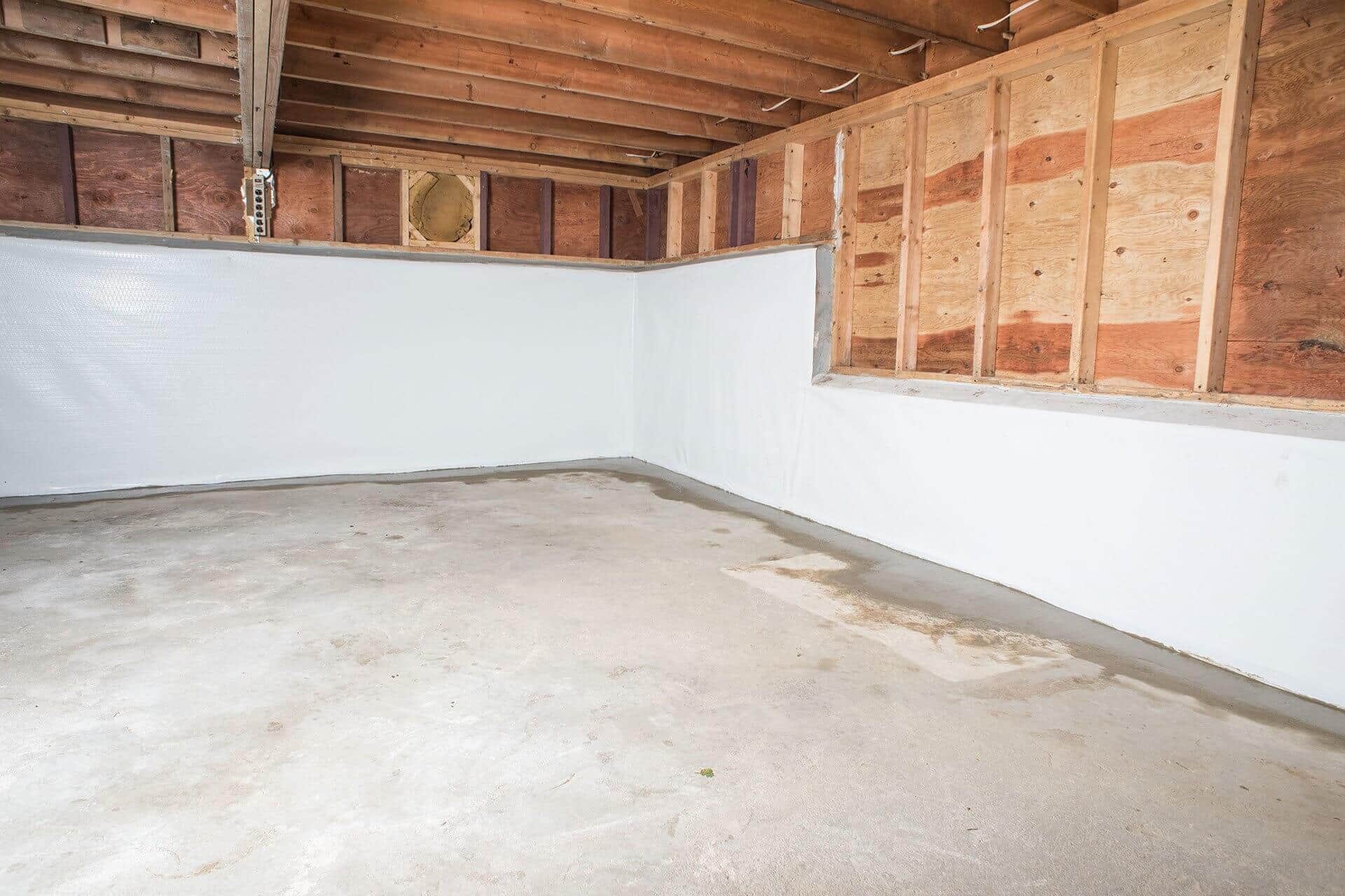 8 Tips to Prevent Your Basement From Flooding