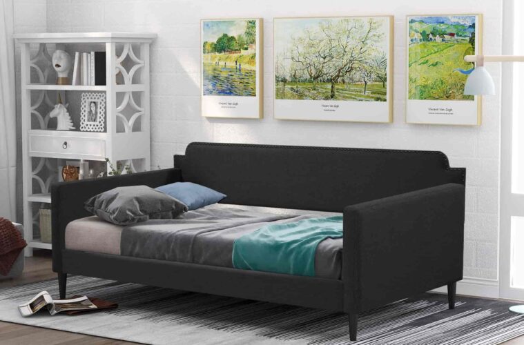 Amazing Daybed Design Ideas In Your Room, Living Room With Daybed Ideas