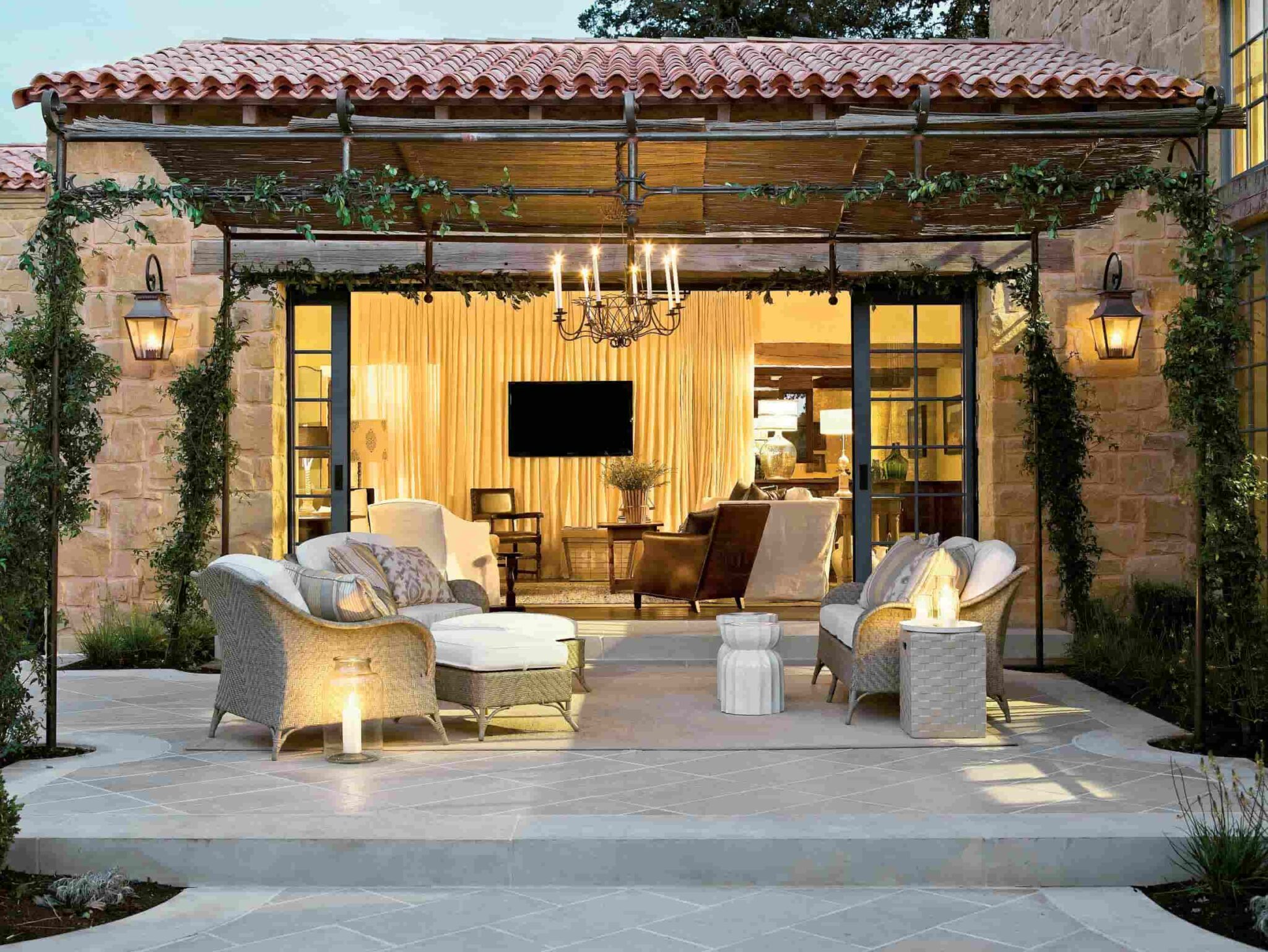 6 Tips For Creating A Stylish Outdoor Space