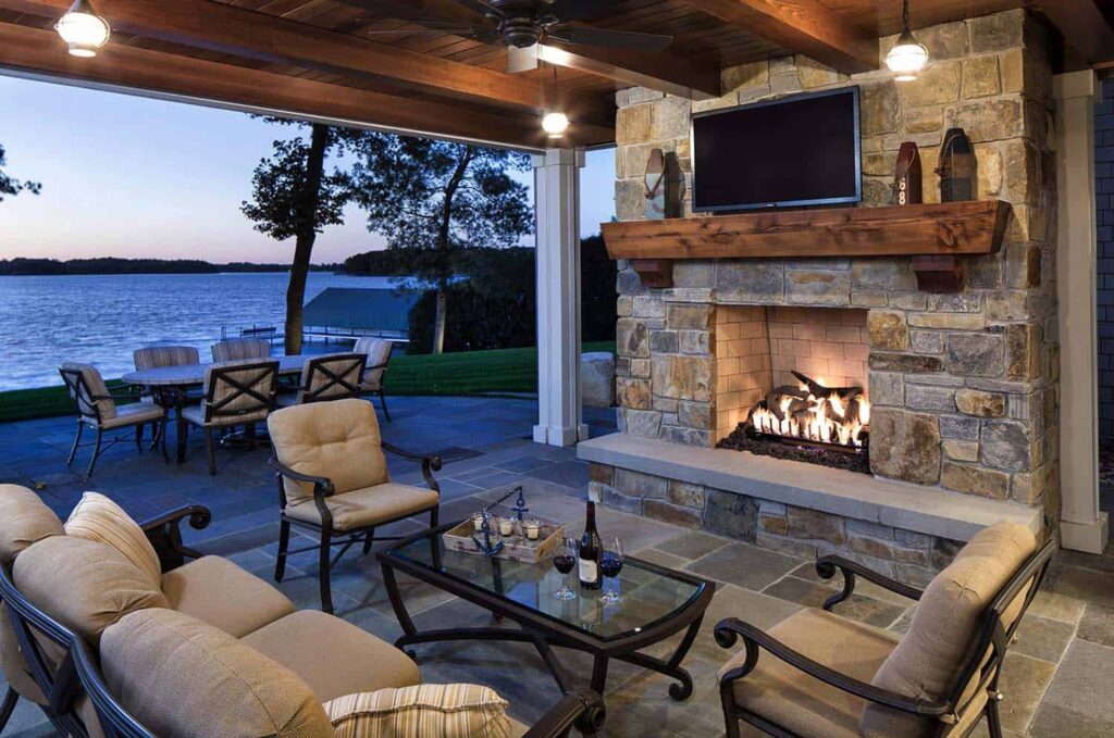 outdoor-living-space 