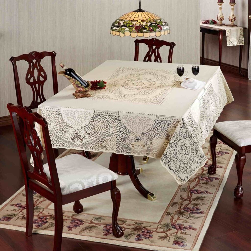 Types Of Tablecloths To Beautify Your Home, Dining Room Tablecloths