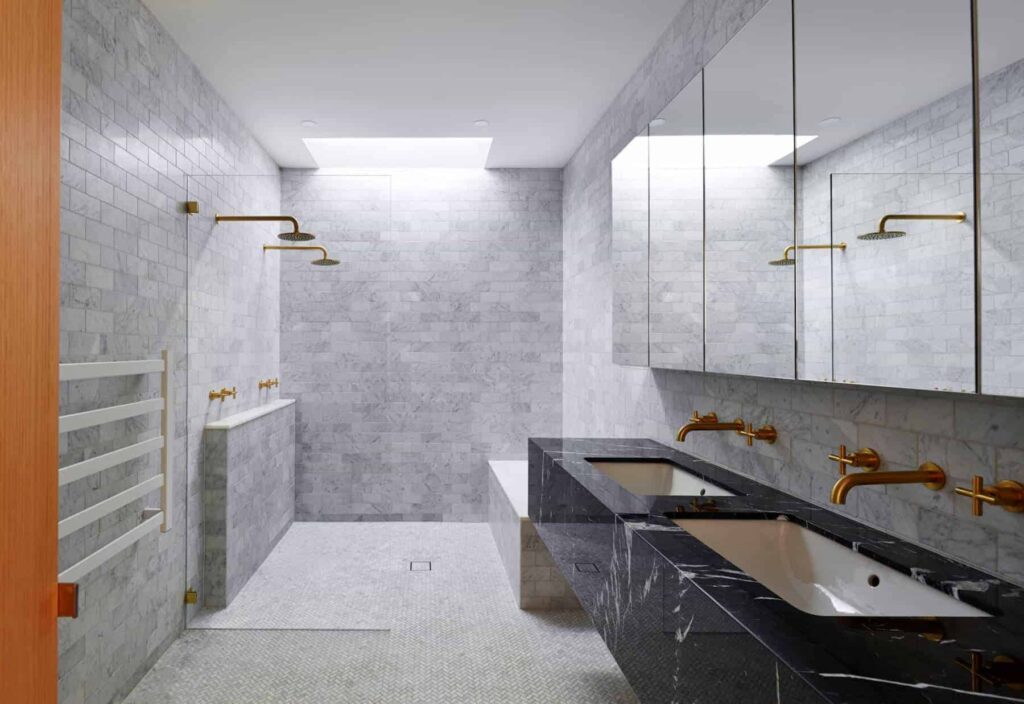Walk-In-Shower Ideas For Your Bathroom 