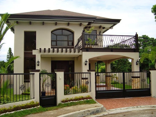 2-Storey Home Exterior