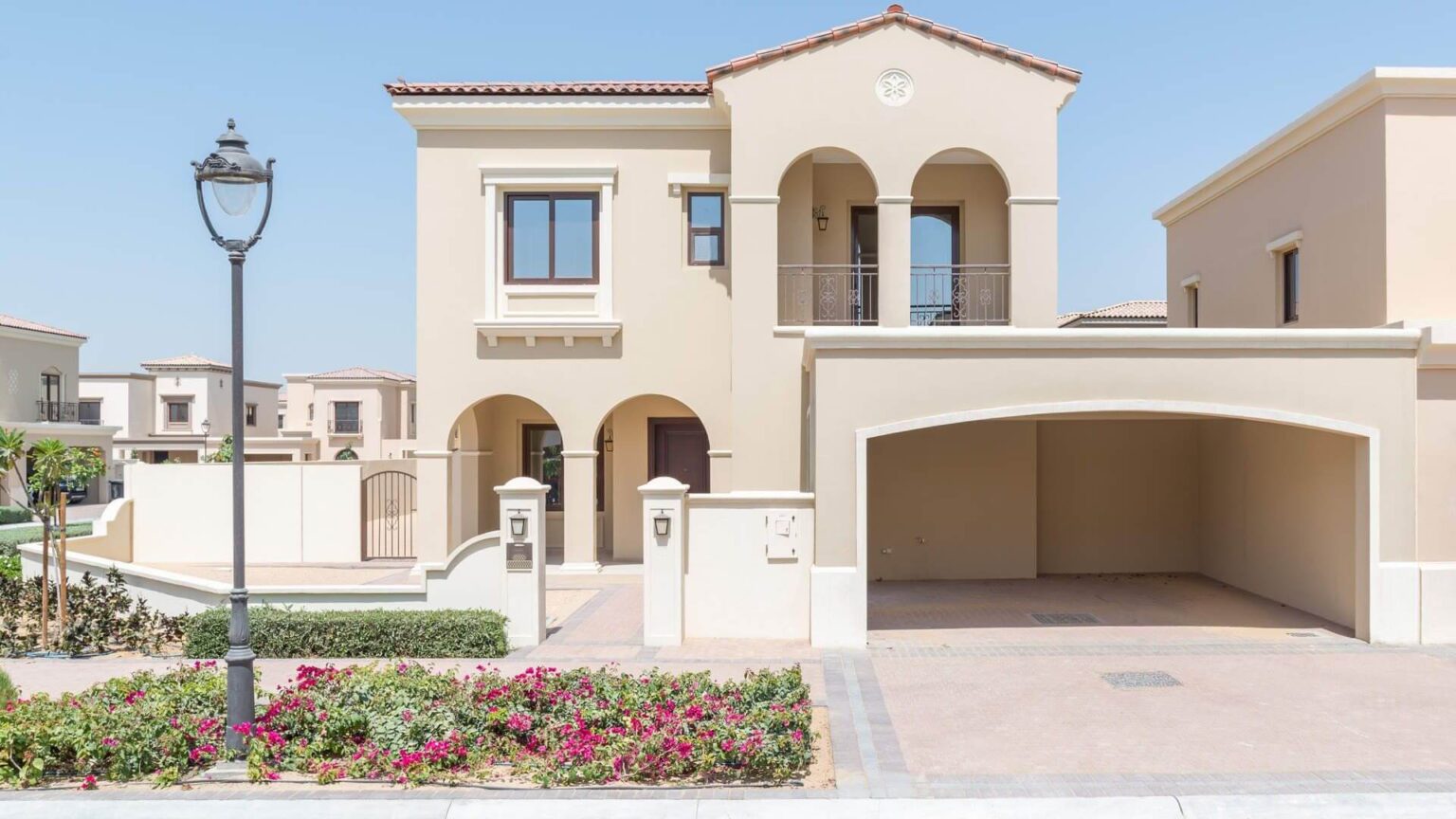 Explore Top 5 Areas to Buy Villas in Arabian Ranches
