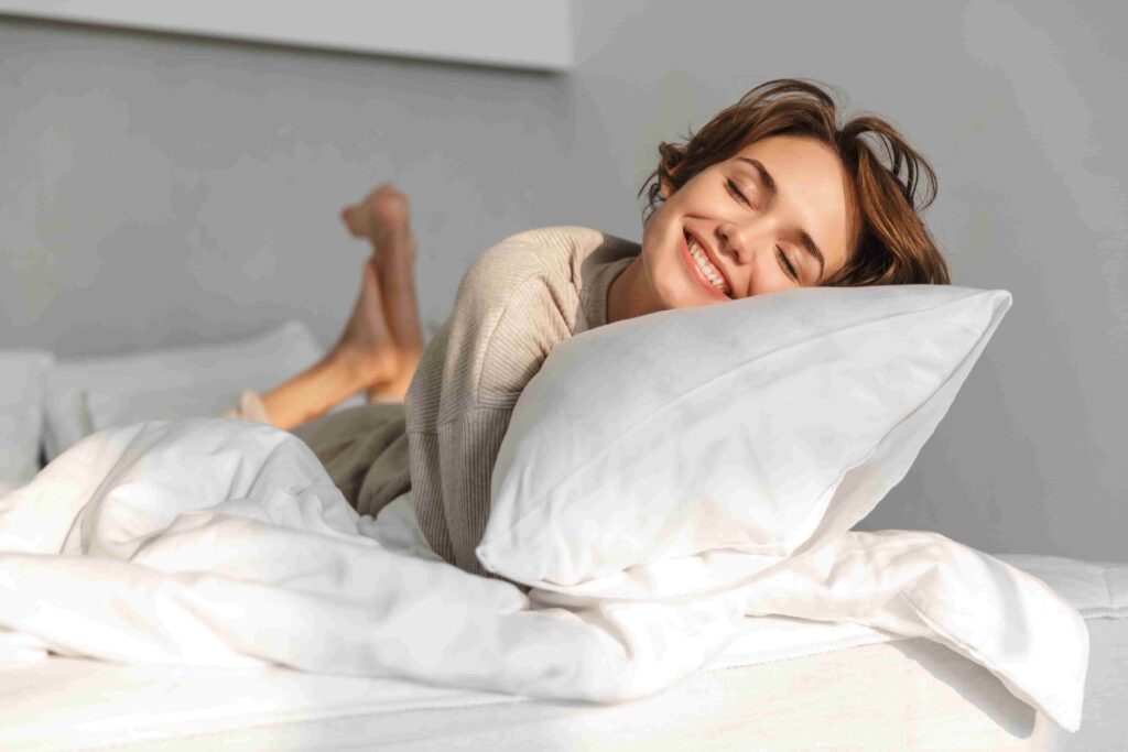 Surprising Benefits Of White Bedding 