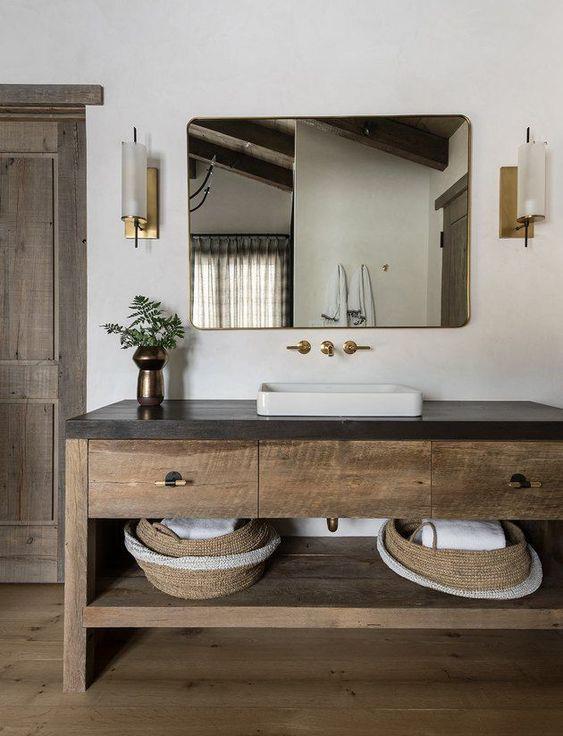 Upgrade Your Farmhouse Bathroom Decor