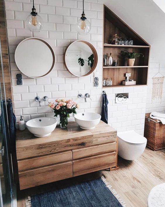 Upgrade Your Farmhouse Bathroom Decor