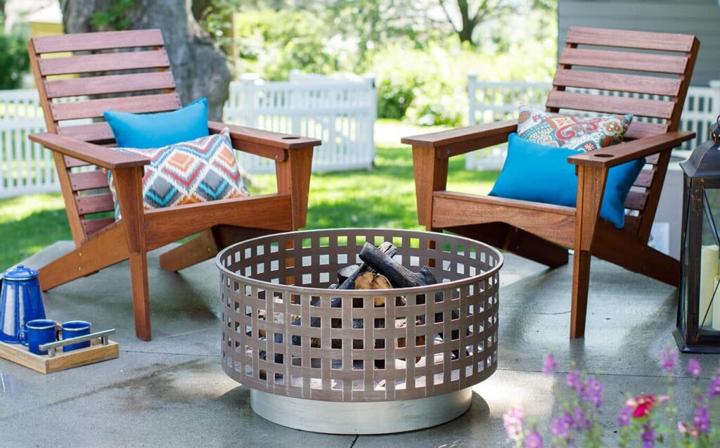 How to Clean A Fire Pit 