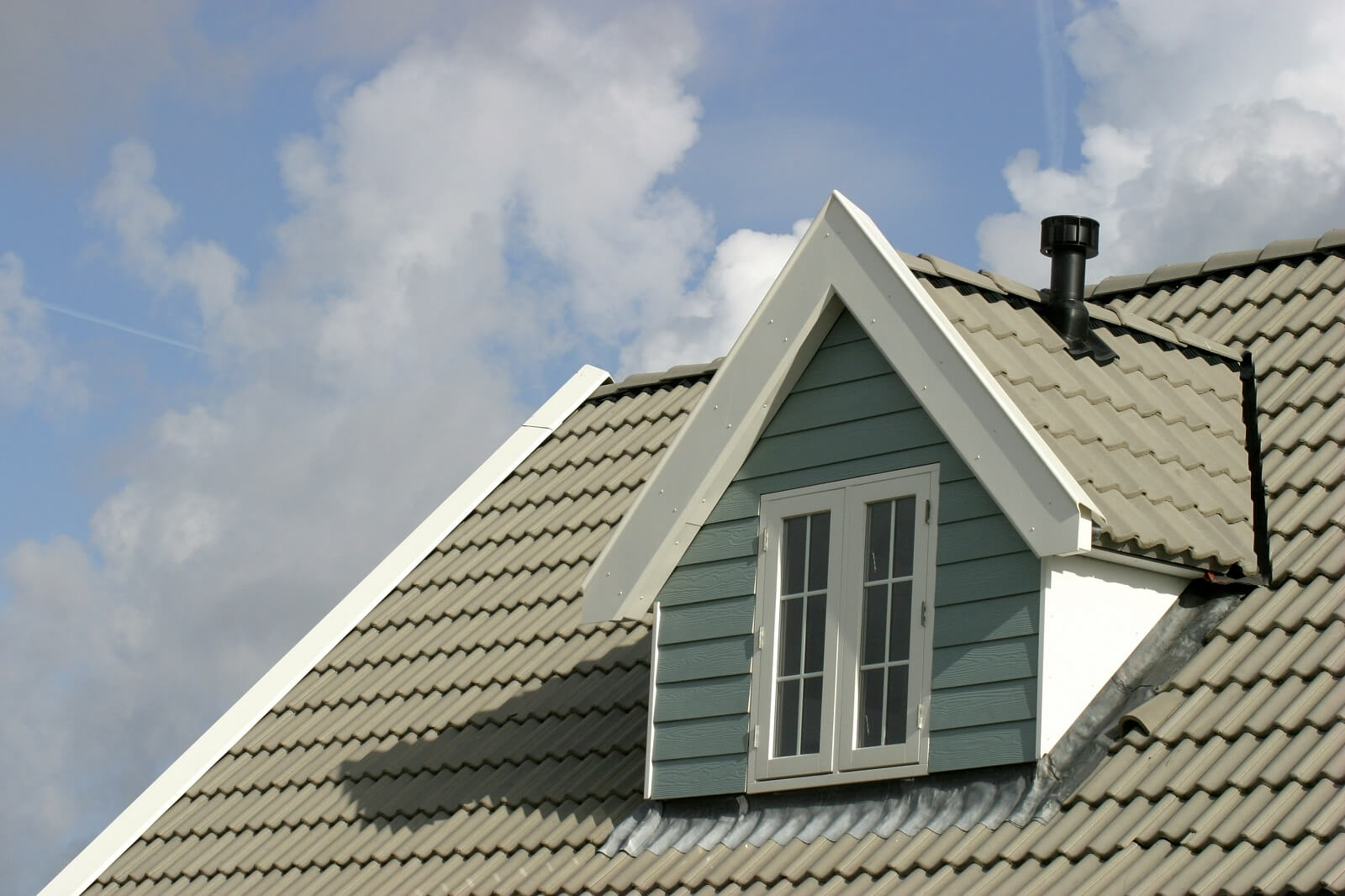 Knowing Everything About What Goes into Roofing