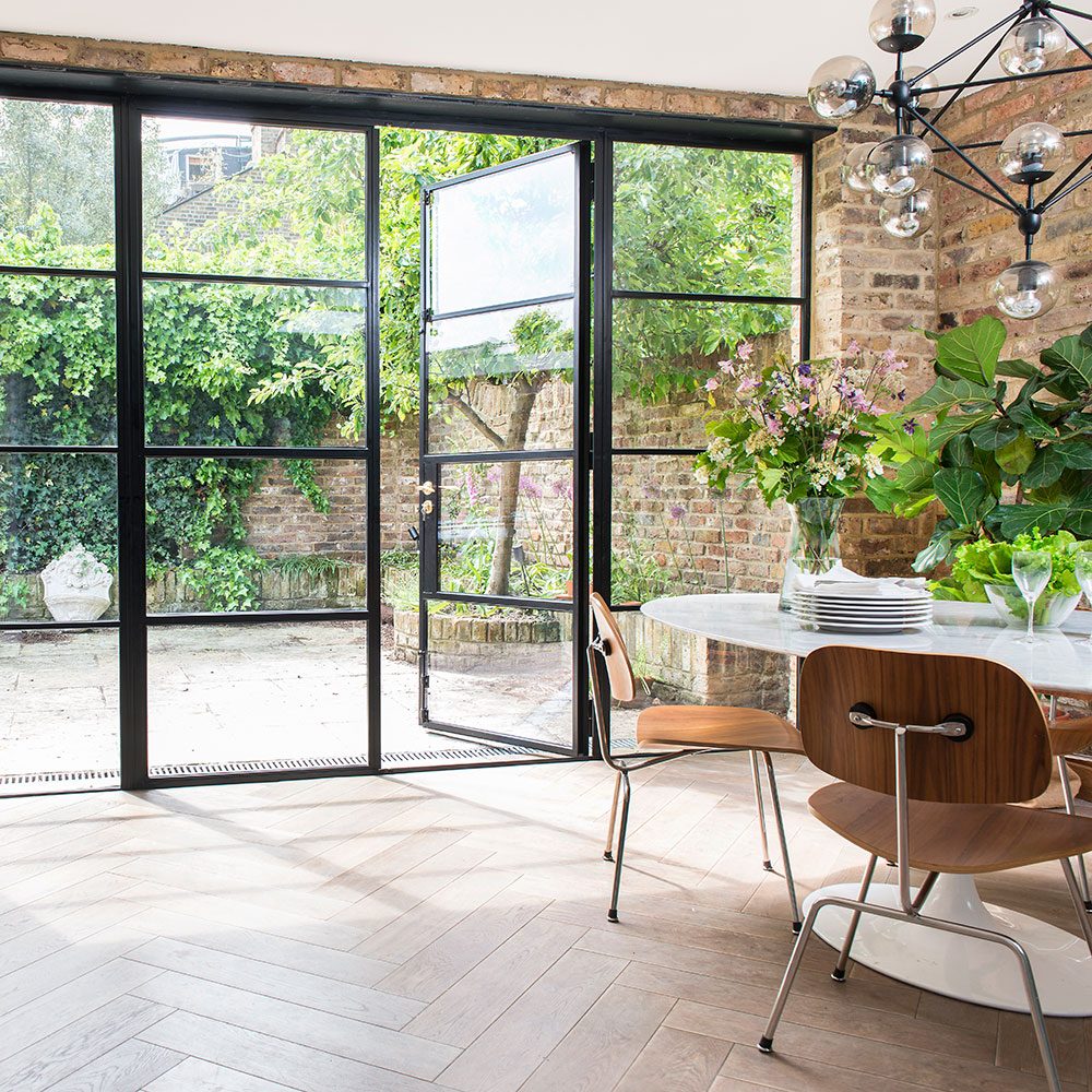 Traditional Steel Windows in Modern Designs 