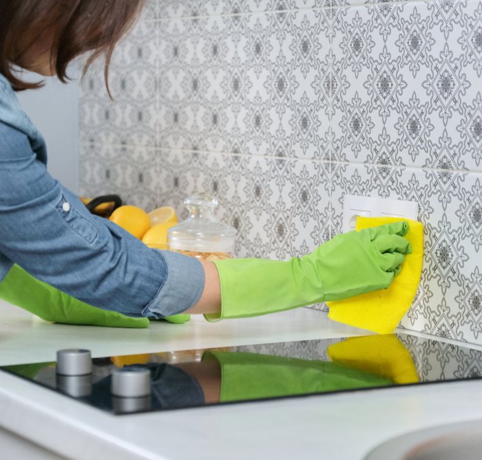 Clean Stubborn Kitchen Backsplash Tiles 