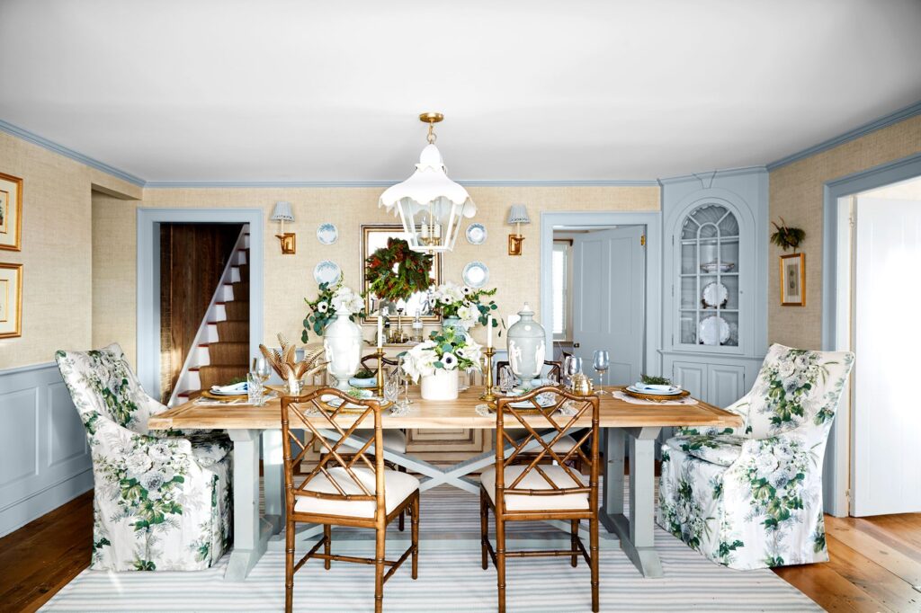 Festive Dining Room 