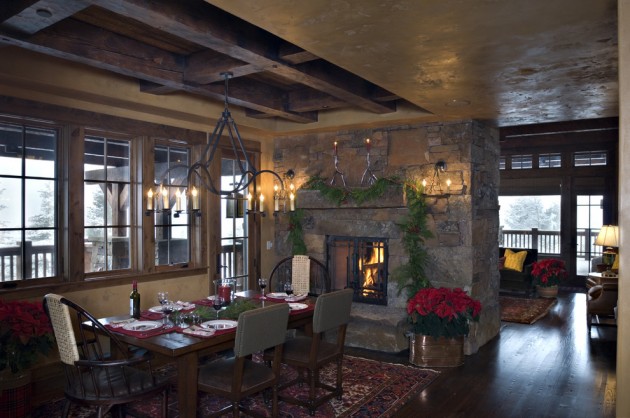 Festive Dining Room 