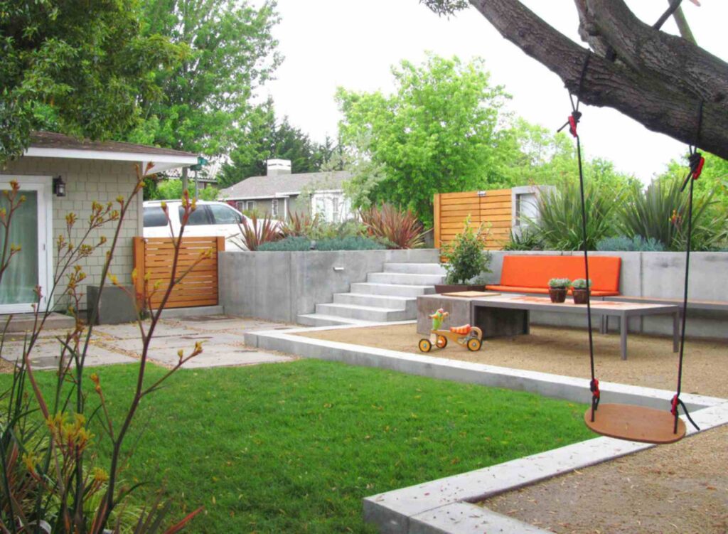 Kid-Friendly Outdoor Space 