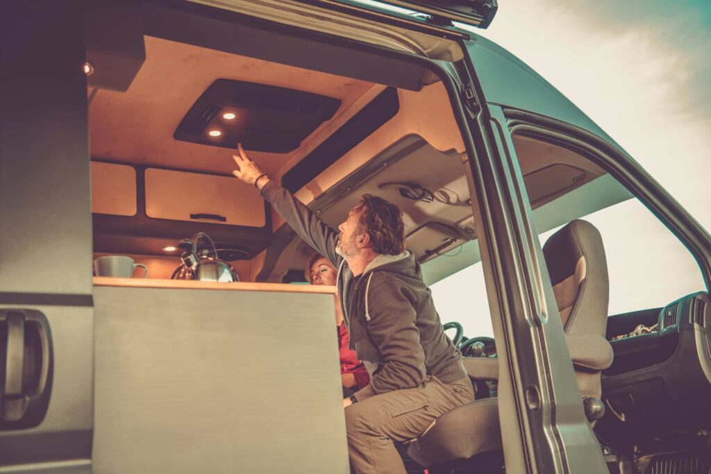 Rooftop Air Conditioner Vs. Central Air for Your Van 