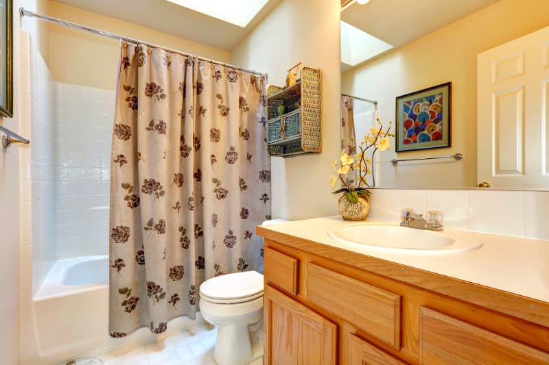 Standard Shower Curtain Sizes Types, Standard Shower Curtain Size For Bathtub