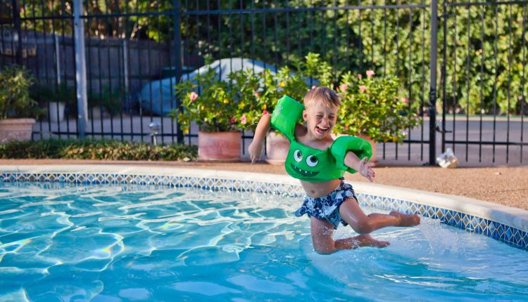 Everything You Need to Know About Pool Services San Clemente 