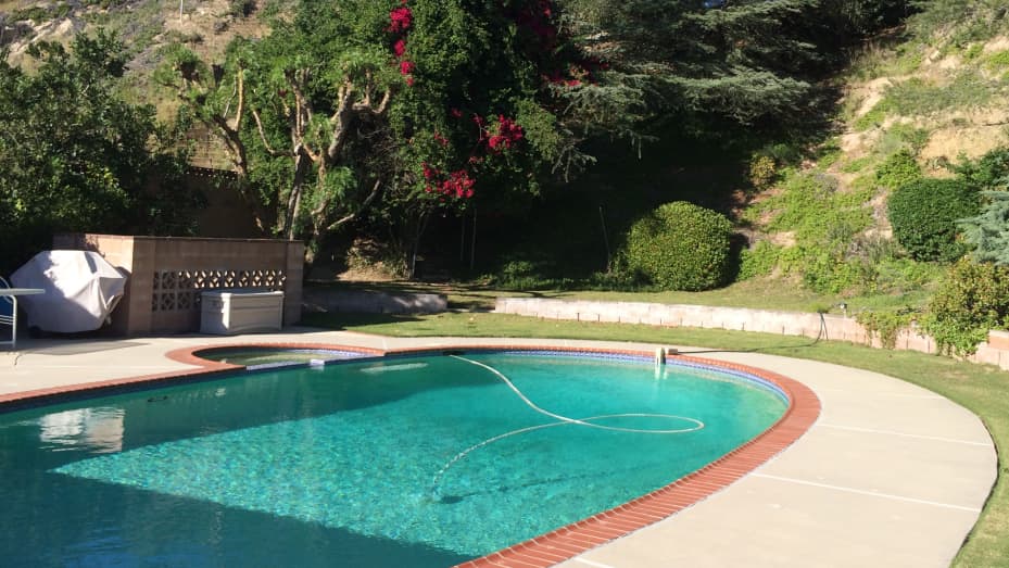 Everything You Need to Know About Pool Services San Clemente 