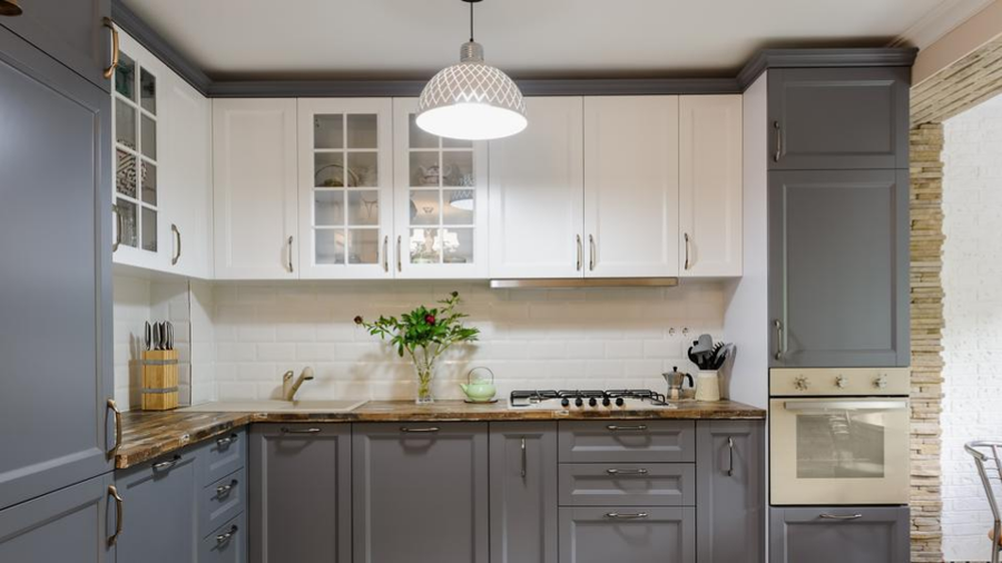 Kitchen Cabinet Refinishing 