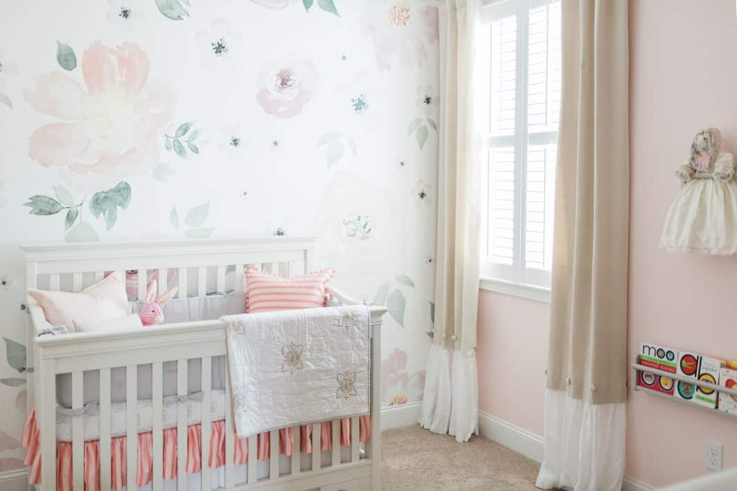 Organize a Perfect Nursery for the Baby