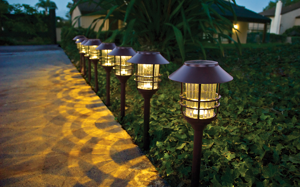 Outdoor walkway light ideas 