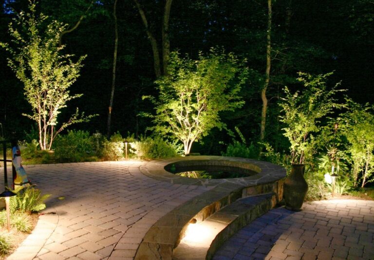 11 Best Outdoor Pathway Lightning Ideas to Adorn Your Landscape!