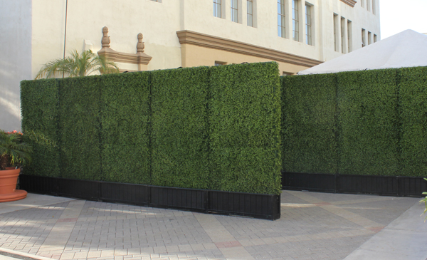 Artificial Living Wall And Hedge Installation 