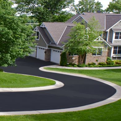 Asphalt Can Increase the Curb Appeal of Your Home Driveway 