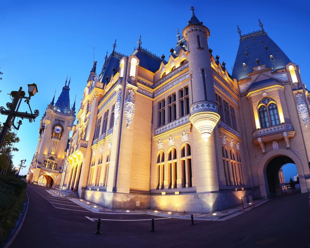 222the-palace-of-culture-edifice-in-iasi-romania-2021-08-30-02-45-23-utc